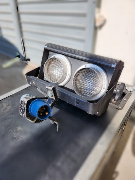 DTS 2light Blinder