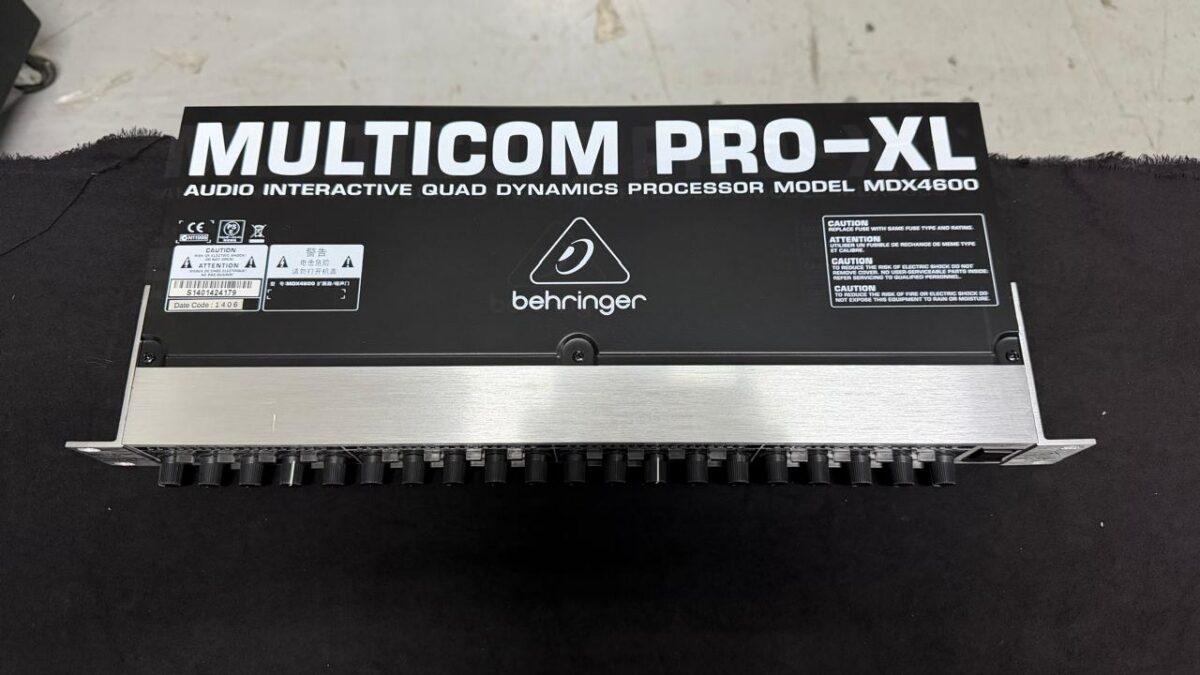 Behringer MDX4600 - 3