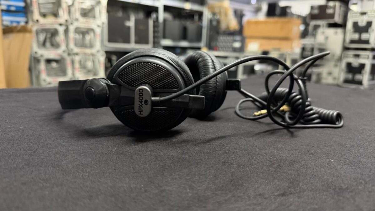 Behringer HPX4000