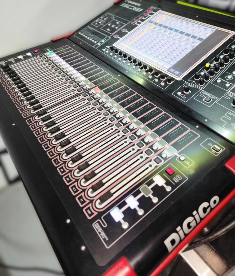 DiGiCo SD9 Core 2 - 3
