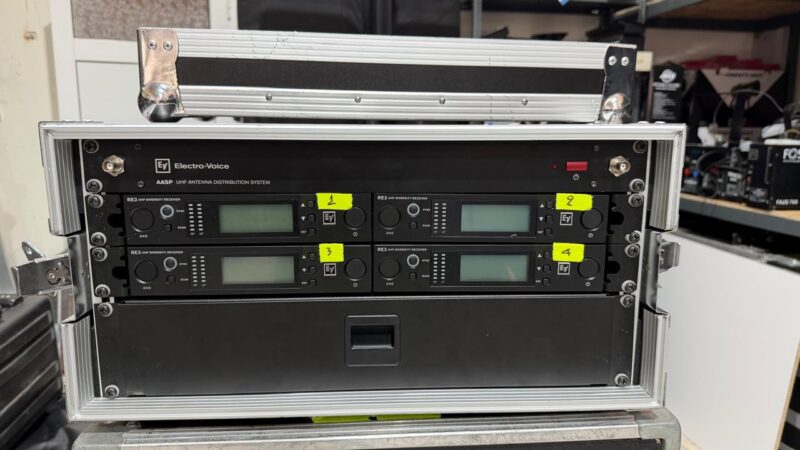 Electrovoice RE3 Wireless Microphone Package