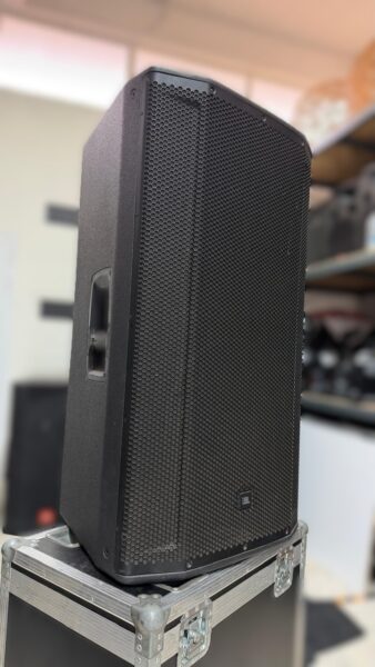 JBL SRX835P