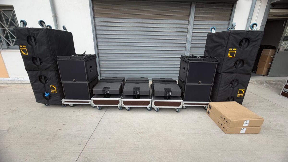 L-Acoustics KIVA II Package, SB15m, SB18m