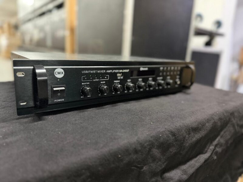 CMX MA-240UF