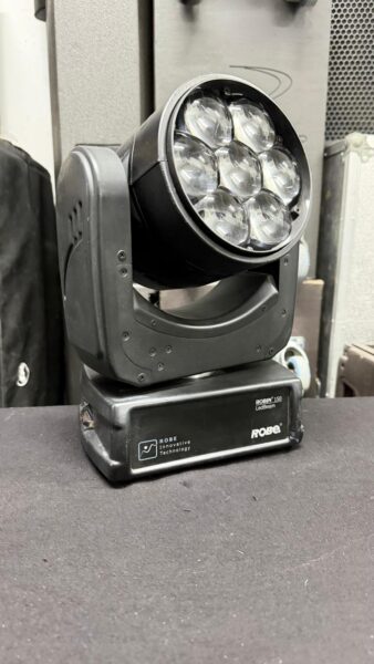 Robe LED BEAM 150