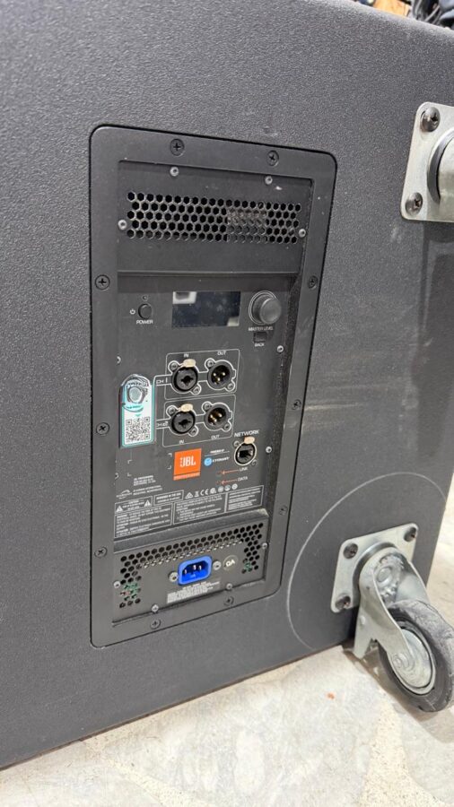 JBL SRX828SP - 2