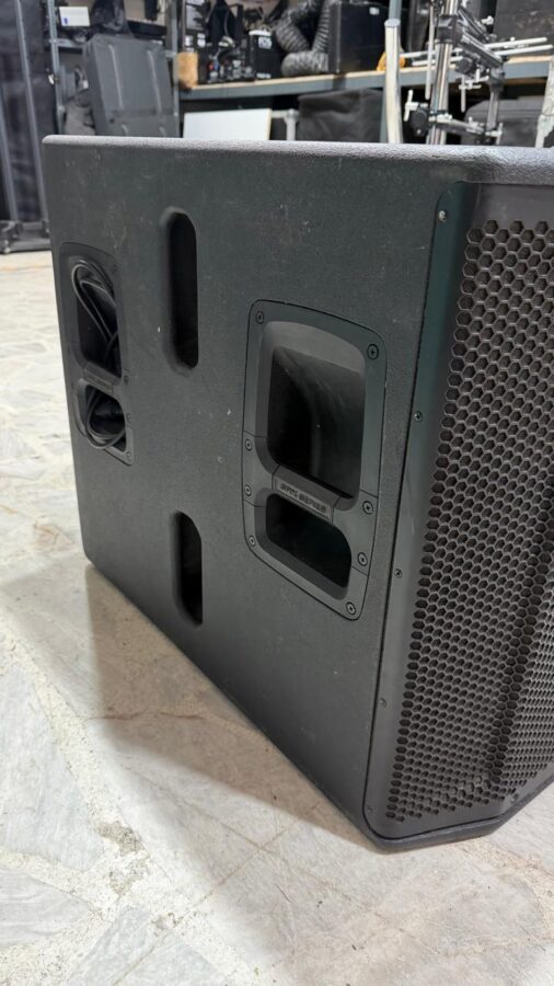 JBL SRX828SP - 3