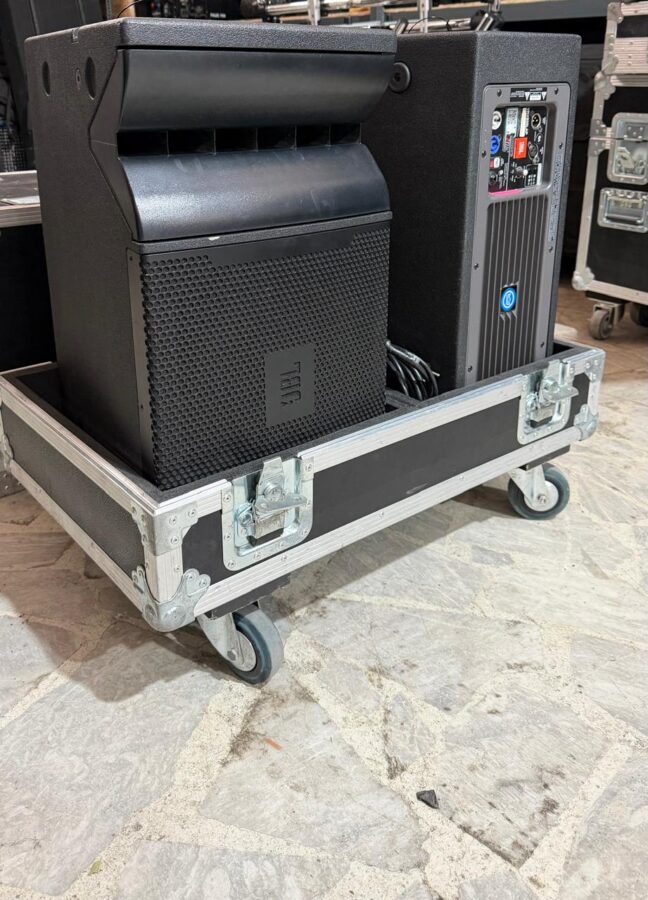 JBL VRX 932LAP