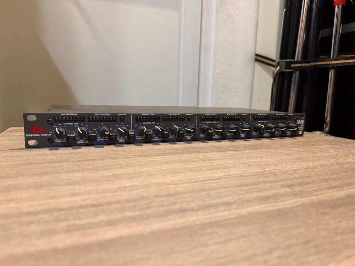 DBX 1046