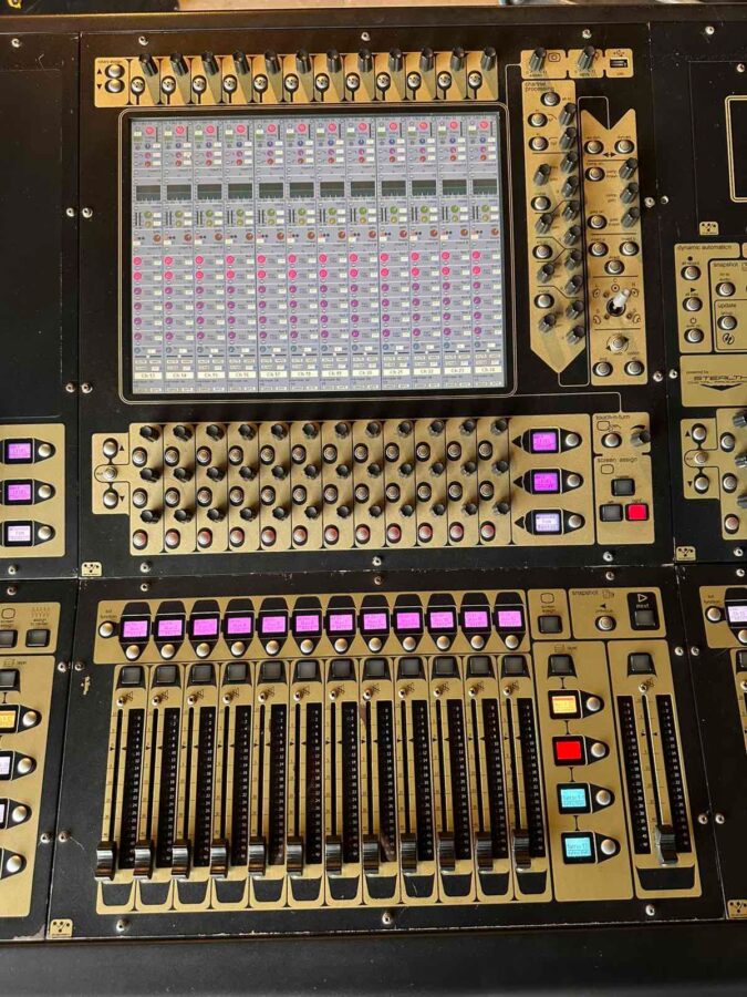Digico SD8 - 2