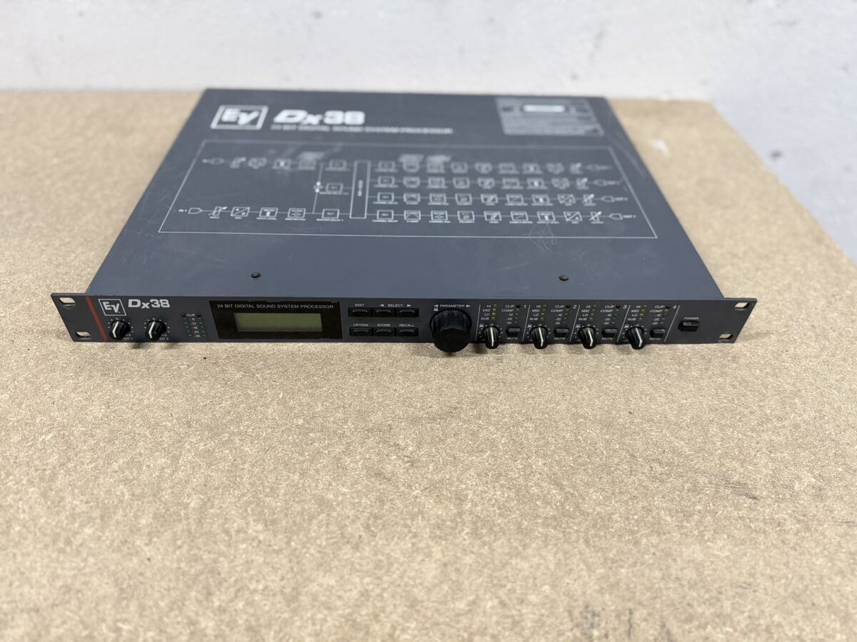 Electrovoice DX38 - 2