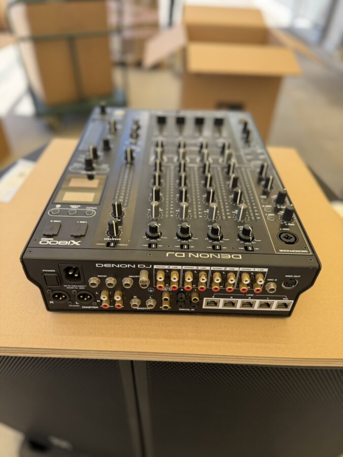Denon X1800 - 3