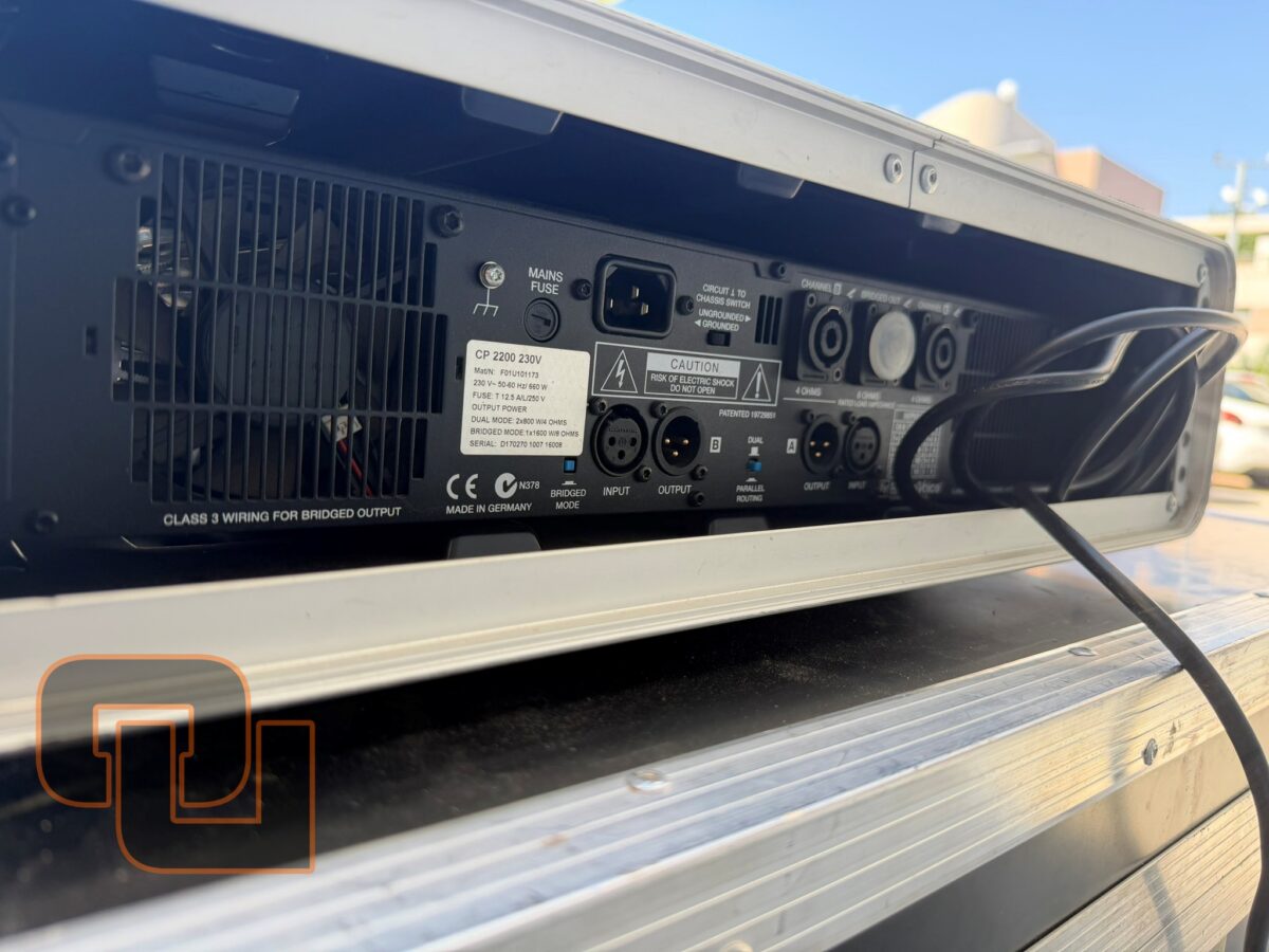 Electrovoice CP2200 - 2