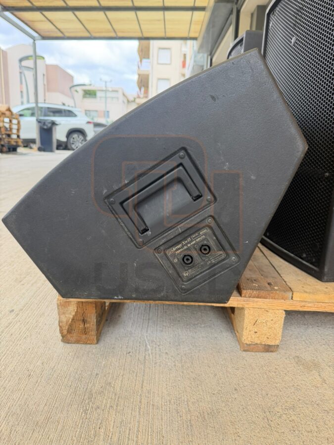 Electrovoice XW15A - 2