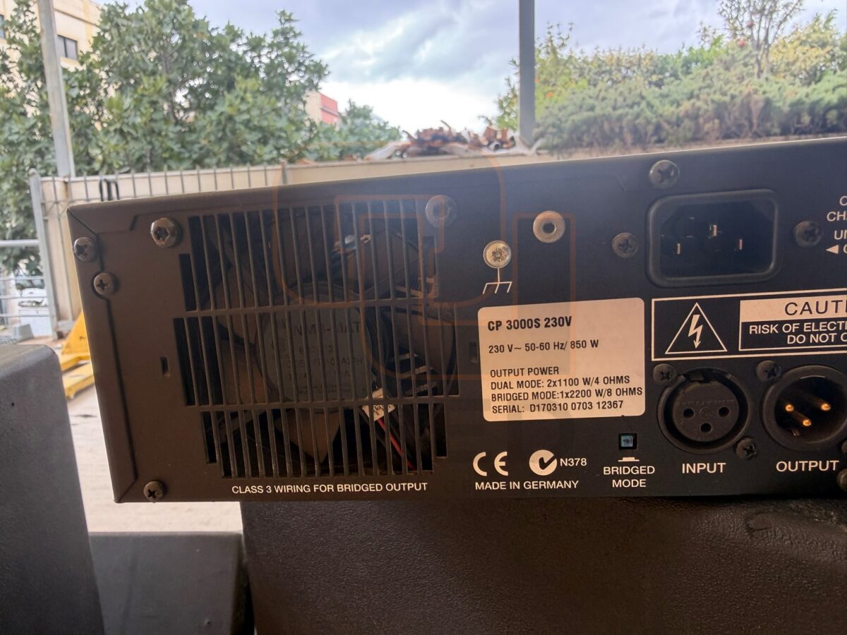 Electrovoice CP3000 - 3