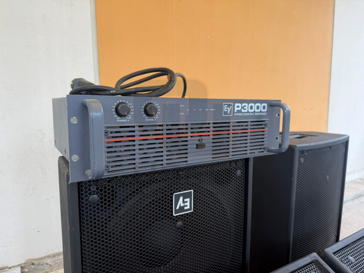 Electrovoice P3000